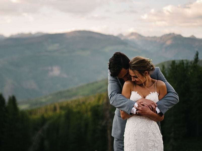 Exploring the different wedding photoshoots of the photographers in kelowna bc
