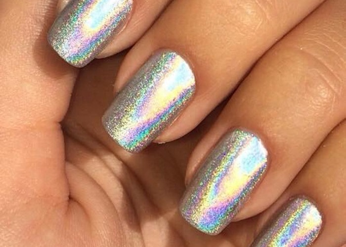 What Kind of Experiments You can Do With Metallic Nail Polish