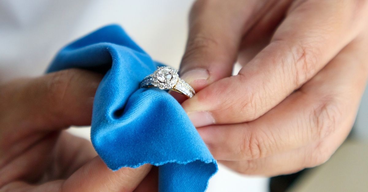 Tips on How to Clean Your Jewellery at Home